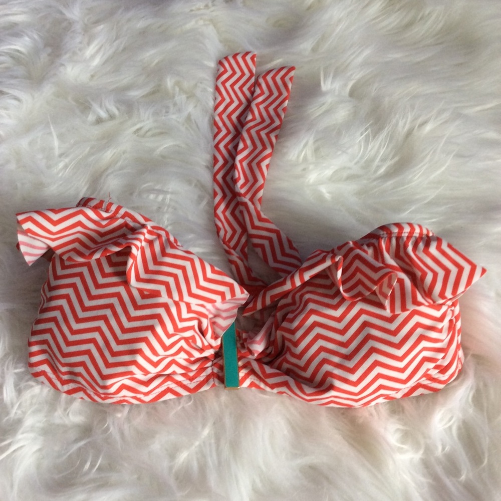 Swim suit - Picture 2 of 5